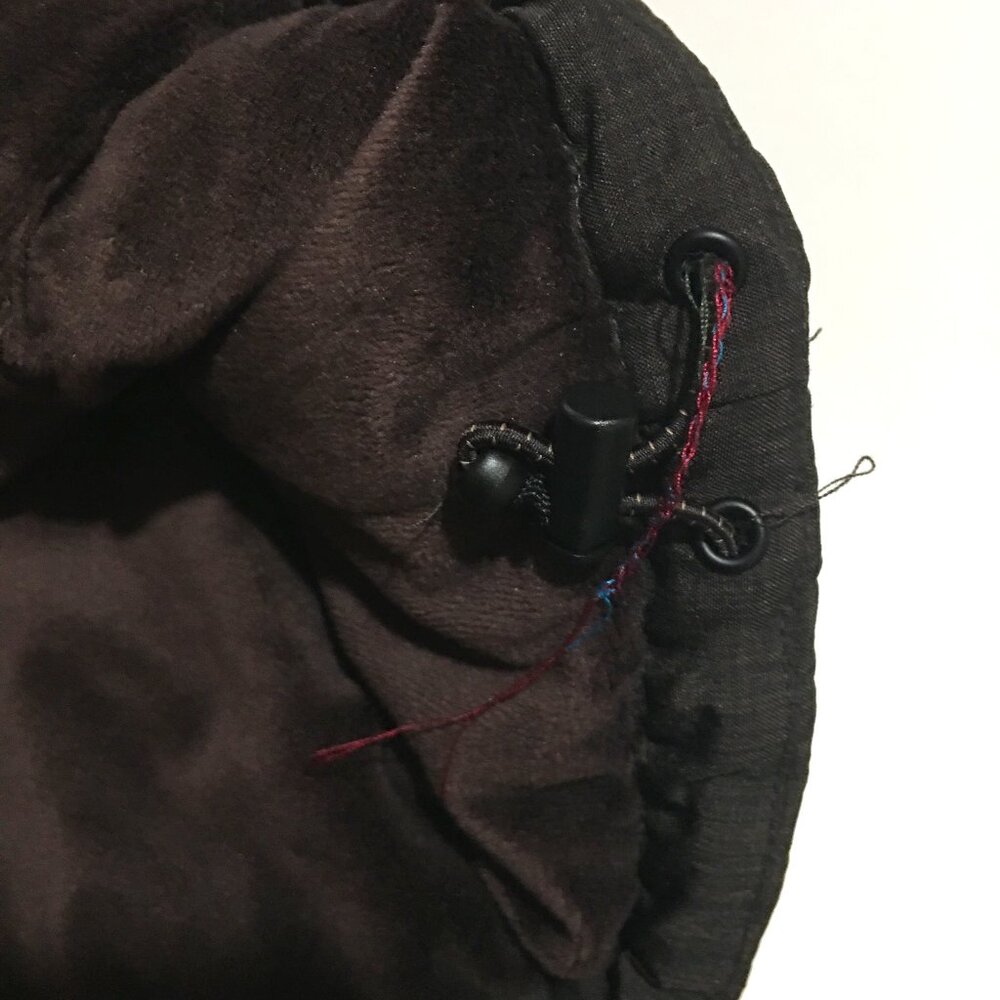 Ariat Black Quilted Puffer Vest - Picture 9 of 12